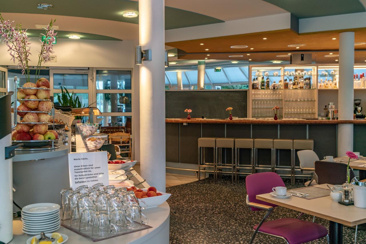Globana Airport Hotel Schkeuditz Esterno foto