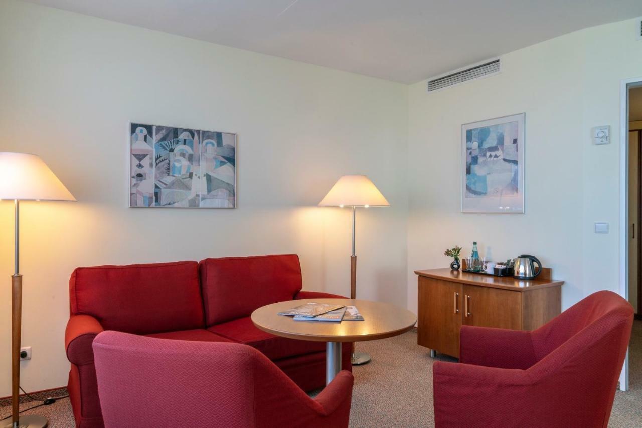 Globana Airport Hotel Schkeuditz Esterno foto